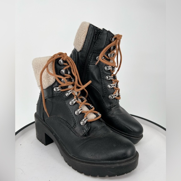 INDIGO RD BLACK VEGAN LEATHER MALLORY FAUX‎ FUR  CUFF COMBAT BOOTS I - Picture 1 of 8